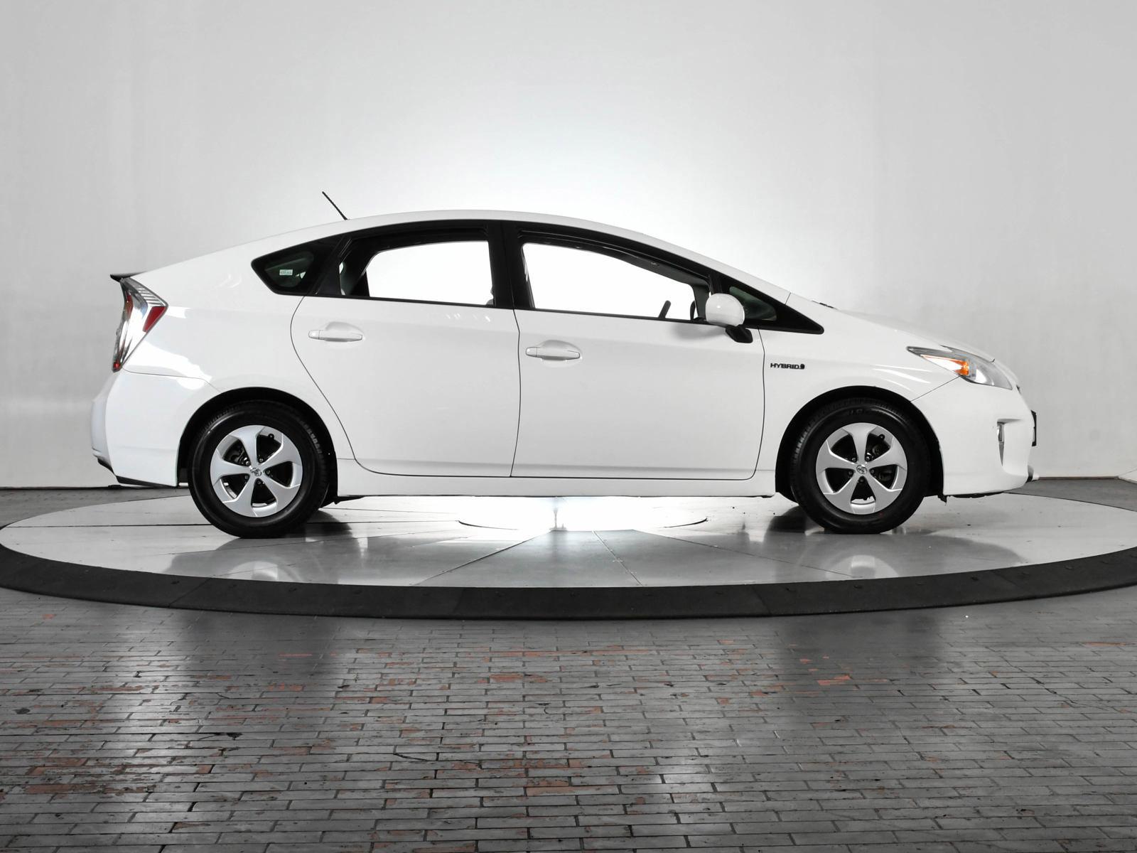 2013 Toyota Prius Vehicle Photo in DALLAS, TX 75235