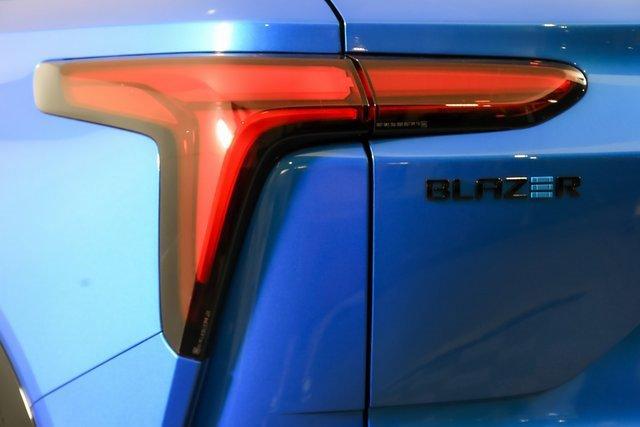 2024 Chevrolet Blazer EV Vehicle Photo in PUYALLUP, WA 98371-4149