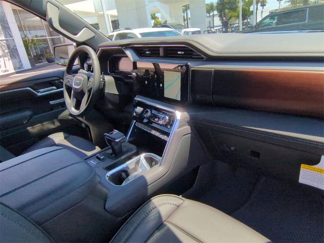 2024 GMC Sierra 1500 Vehicle Photo in ANAHEIM, CA 92806-5612