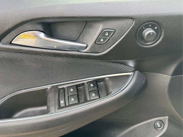 2017 Chevrolet Cruze Vehicle Photo in LEOMINSTER, MA 01453-2952