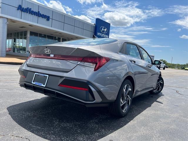 2024 Hyundai ELANTRA Vehicle Photo in O'Fallon, IL 62269