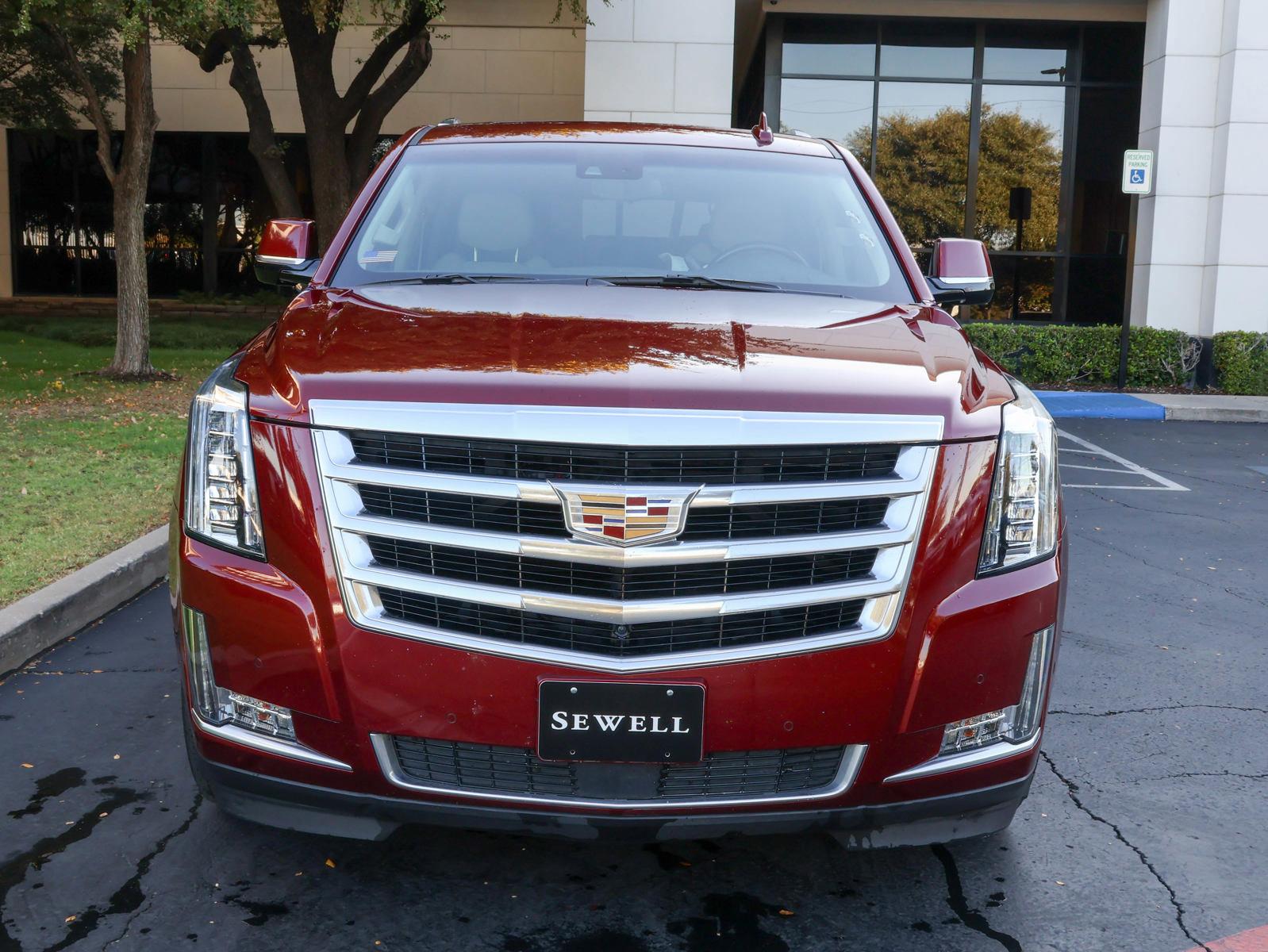 2017 Cadillac Escalade Vehicle Photo in DALLAS, TX 75209-3095