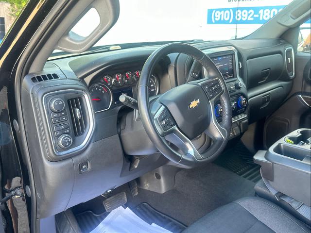 2020 Chevrolet Silverado 1500 Vehicle Photo in DUNN, NC 28334-8900