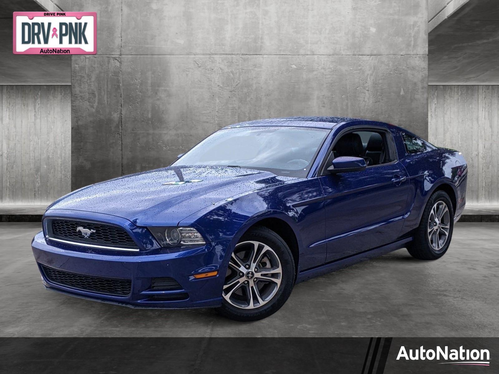 2014 Ford Mustang Vehicle Photo in PEMBROKE PINES, FL 33024-6534