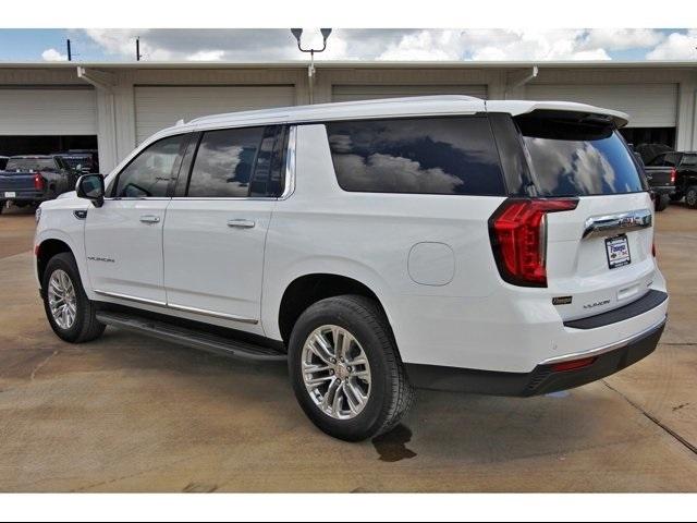 2024 GMC Yukon XL Vehicle Photo in ROSENBERG, TX 77471-5675