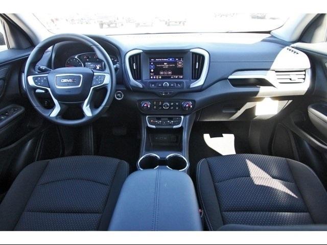 2024 GMC Terrain Vehicle Photo in ROSENBERG, TX 77471-5675