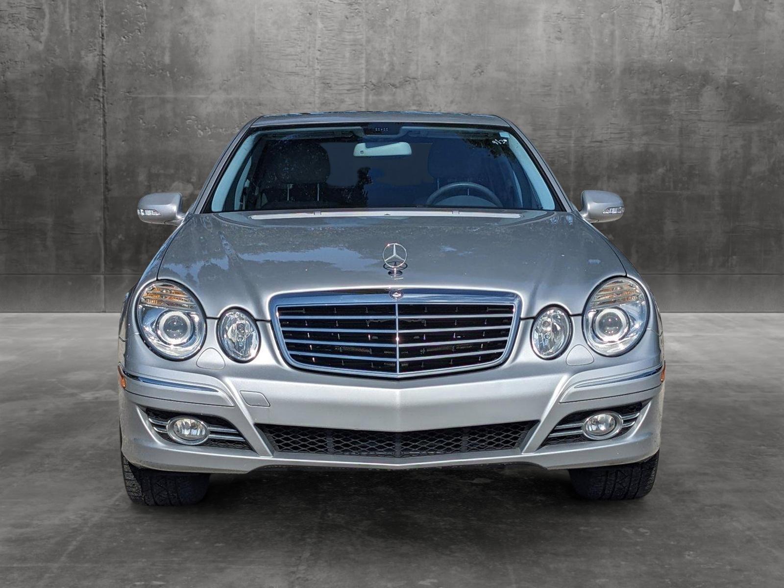 2008 Mercedes-Benz E-Class Vehicle Photo in GREENACRES, FL 33463-3207