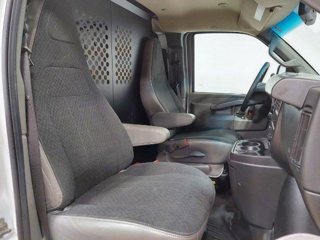 2022 GMC Savana Cargo 2500 Vehicle Photo in SAUK CITY, WI 53583-1301