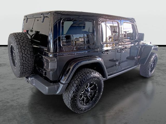 2020 Jeep Wrangler Unlimited Vehicle Photo in WENTZVILLE, MO 63385-1017