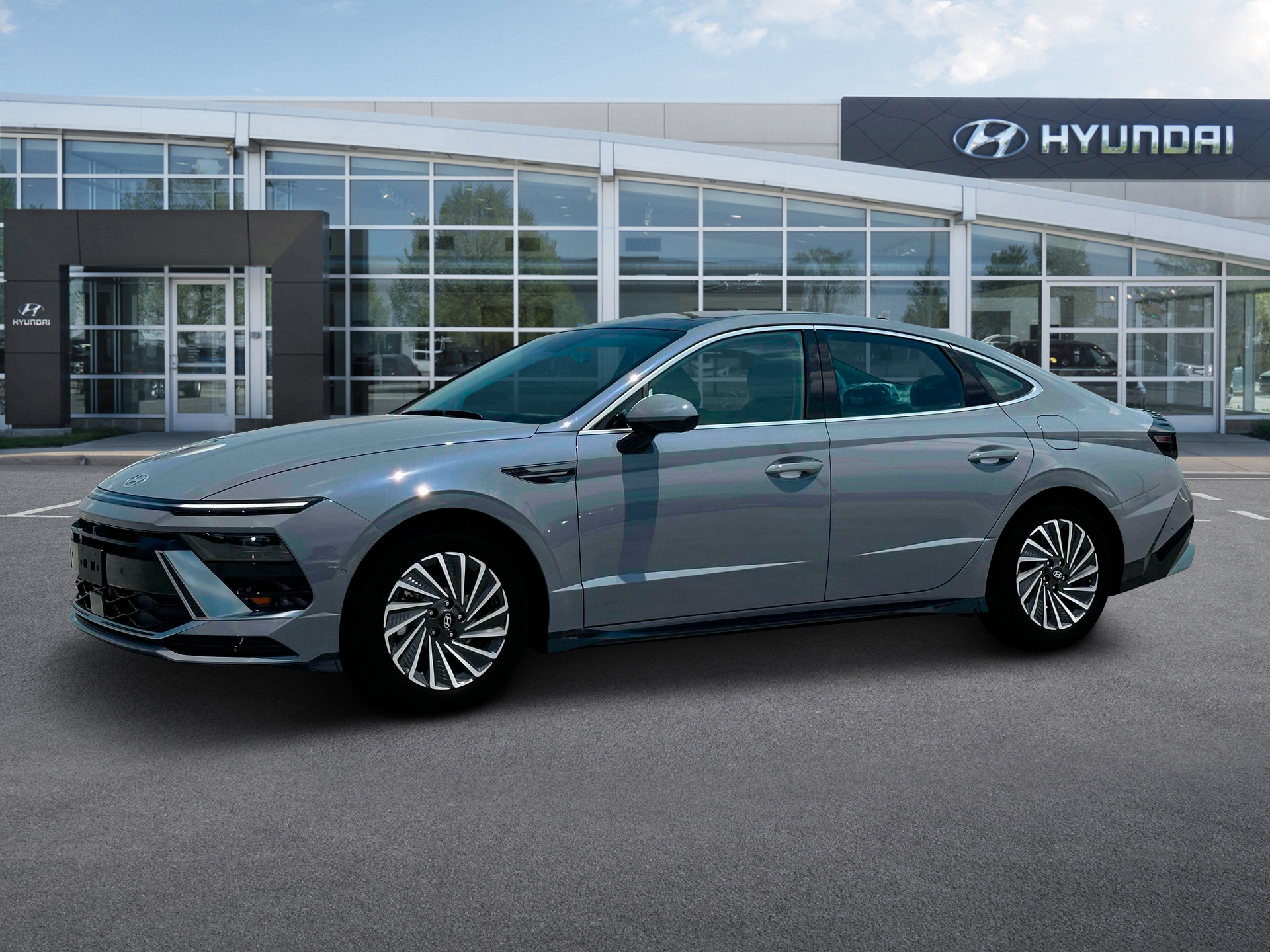 2024 Hyundai SONATA Hybrid Vehicle Photo in Greeley, CO 80634