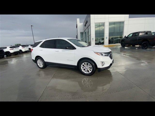 Used 2018 Chevrolet Equinox LS with VIN 2GNAXHEVXJ6220300 for sale in Centralia, MO