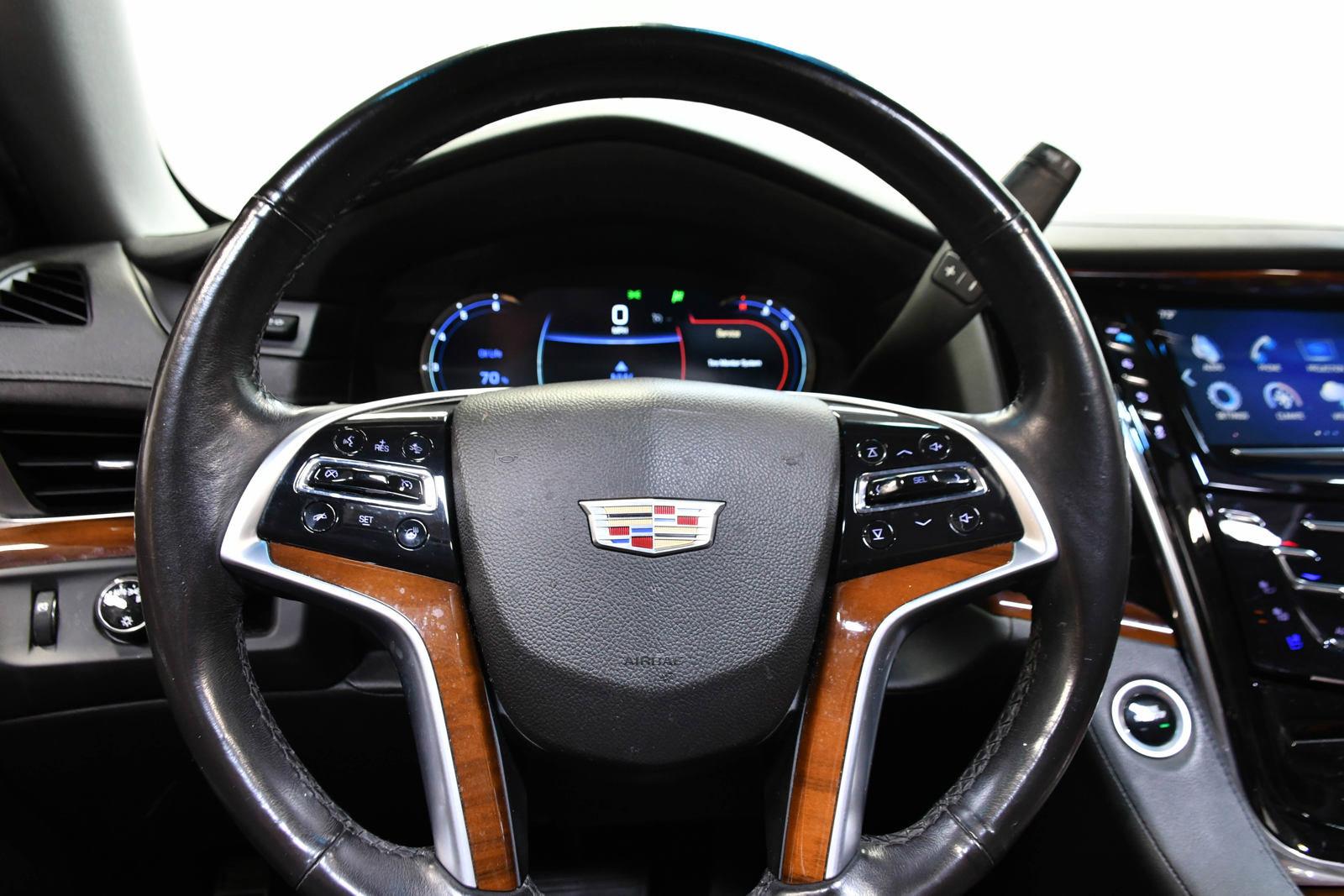 2018 Cadillac Escalade Vehicle Photo in DALLAS, TX 75235