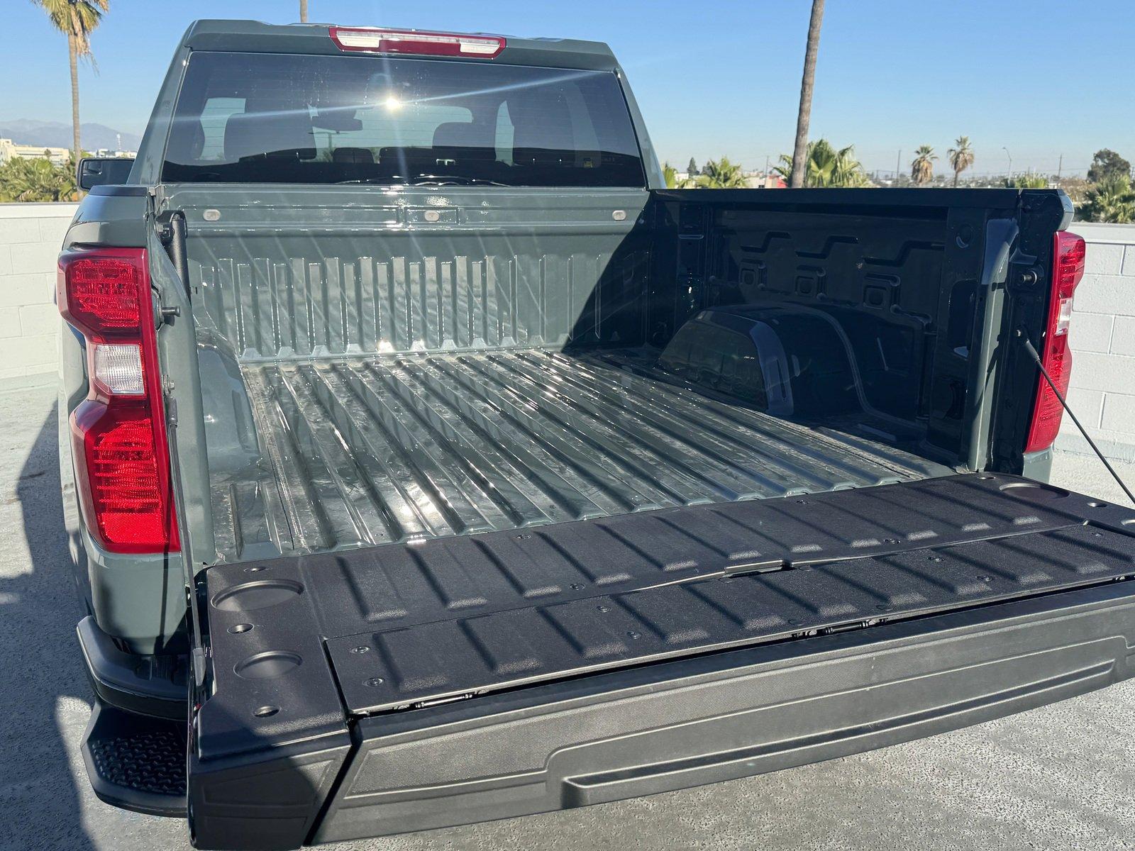 2025 Chevrolet Silverado 1500 Vehicle Photo in LOS ANGELES, CA 90007-3794