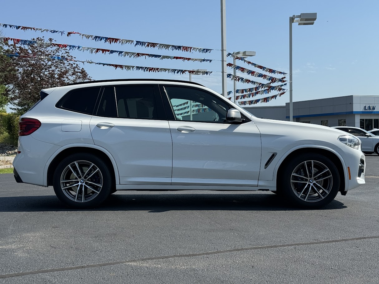 2018 BMW X3 M40i Vehicle Photo in BOONVILLE, IN 47601-9633