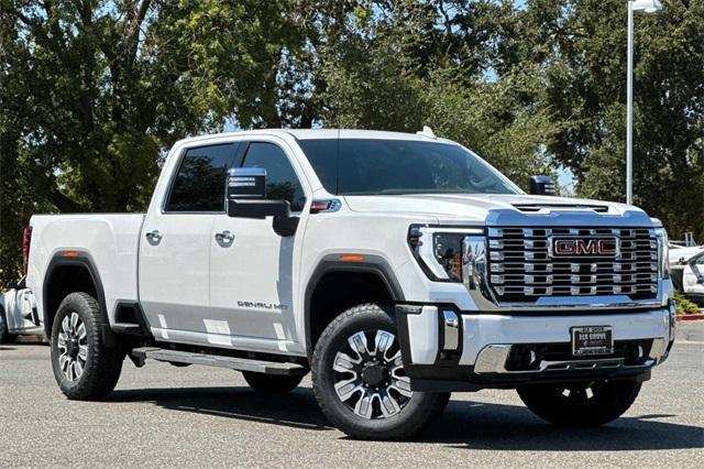 2024 GMC Sierra 3500HD Vehicle Photo in ELK GROVE, CA 95757-8703