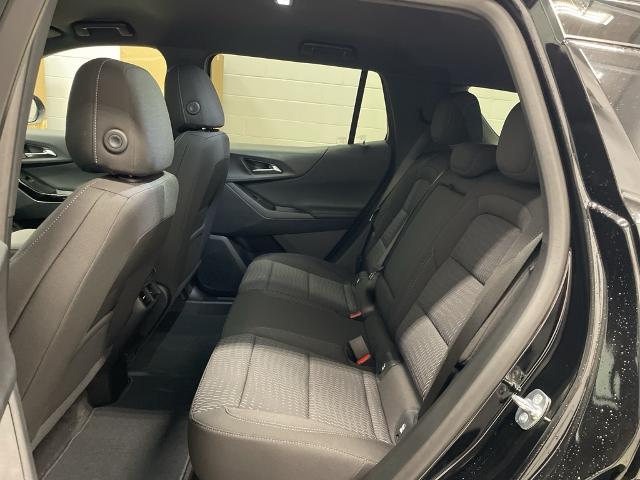 2025 Chevrolet Equinox Vehicle Photo in ROGERS, MN 55374-9422