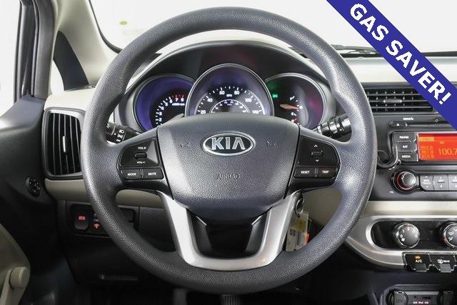 2014 Kia Rio 5-door Vehicle Photo in Puyallup, WA 98371