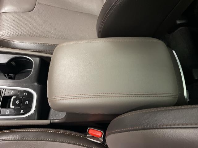 2020 Hyundai Santa Fe Vehicle Photo in ROGERS, MN 55374-9422