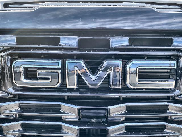 2024 GMC Sierra 2500 HD Vehicle Photo in WILLIAMSVILLE, NY 14221-2883