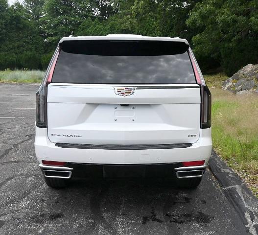 2024 Cadillac Escalade Vehicle Photo in NORWOOD, MA 02062-5222