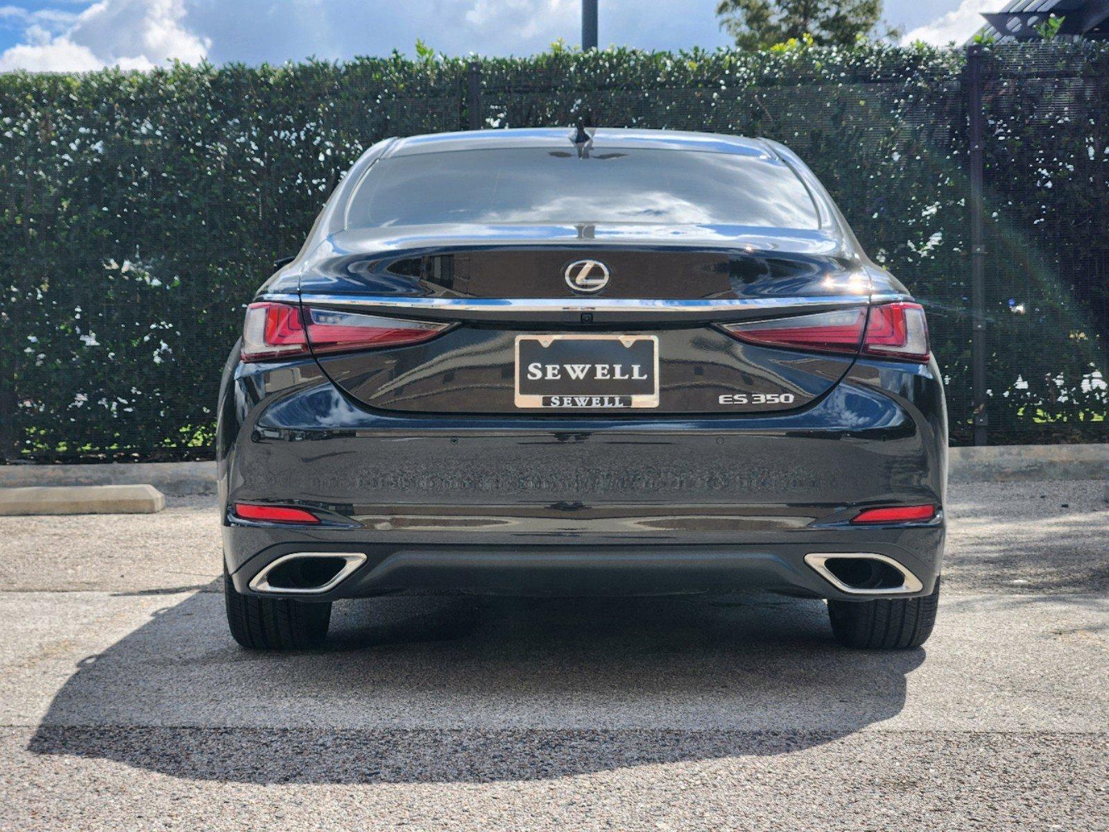 2024 Lexus ES 350 Vehicle Photo in HOUSTON, TX 77079