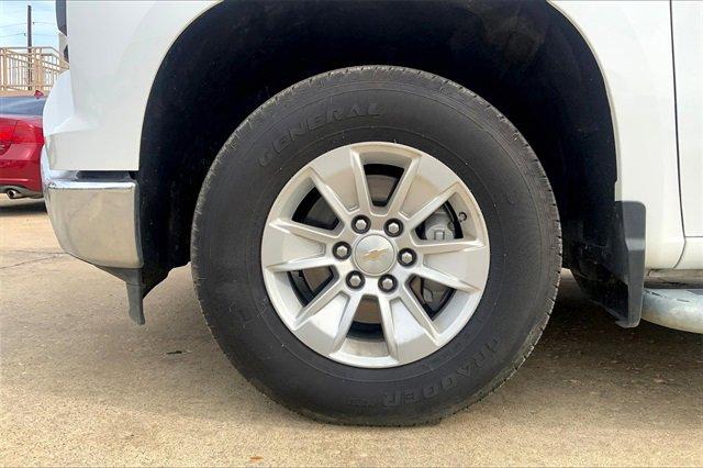 2023 Chevrolet Silverado 1500 Vehicle Photo in TOPEKA, KS 66609-0000