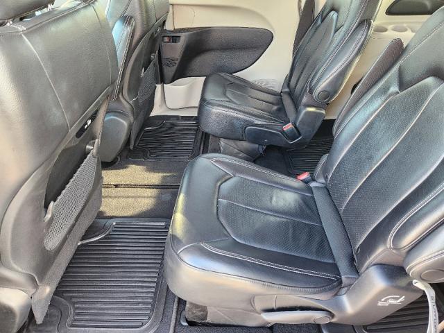 2022 Chrysler Pacifica Vehicle Photo in Lawton, OK 73505