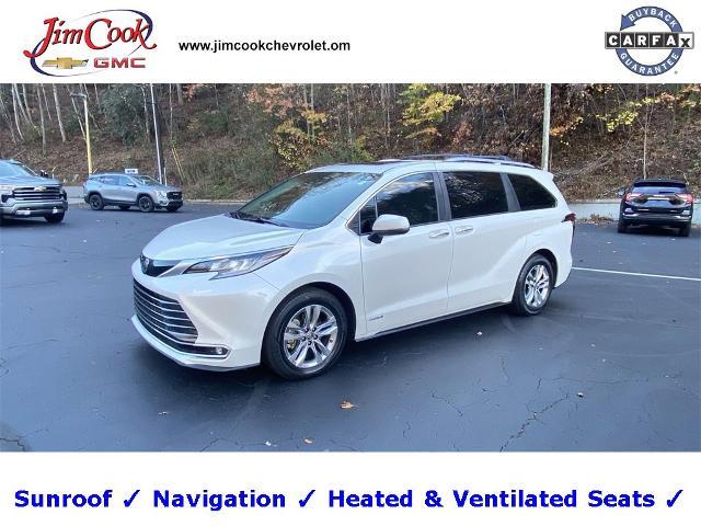 2021 Toyota Sienna Vehicle Photo in MARION, NC 28752-6372