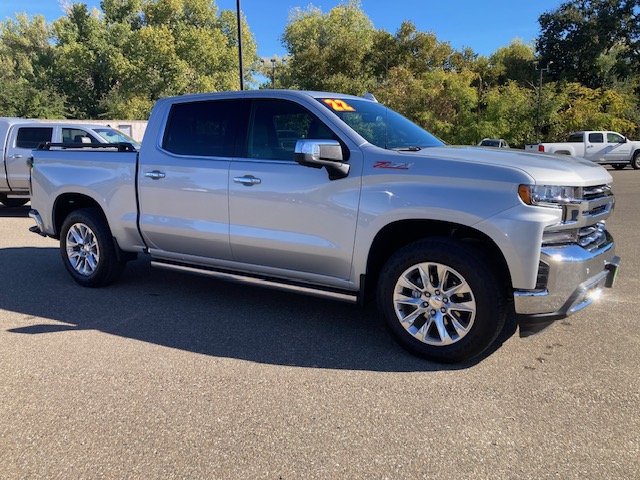 Used 2022 Chevrolet Silverado 1500 Limited LTZ with VIN 1GCUYGED1NZ107379 for sale in Red Bluff, CA