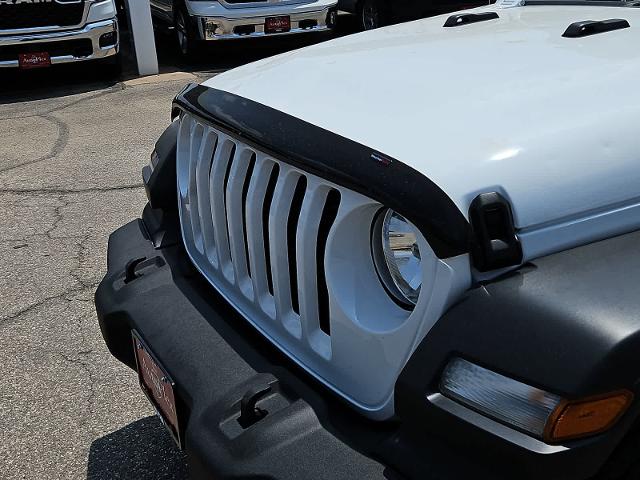 2023 Jeep Wrangler Vehicle Photo in San Angelo, TX 76901