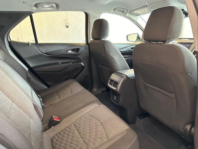 2021 Chevrolet Equinox Vehicle Photo in RED SPRINGS, NC 28377-1640