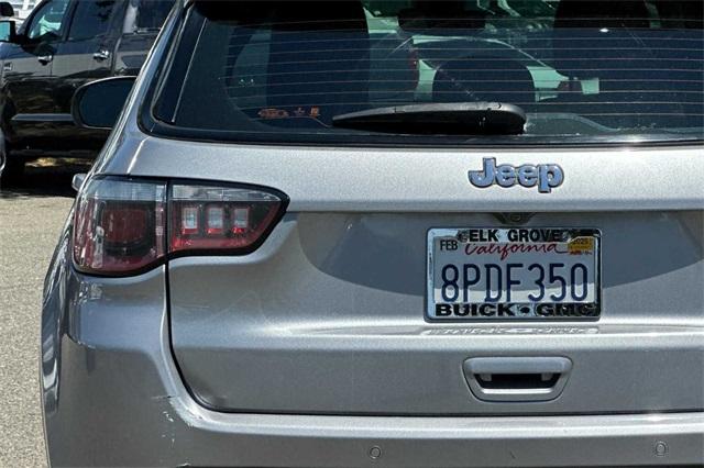 2018 Jeep Compass Vehicle Photo in ELK GROVE, CA 95757-8703