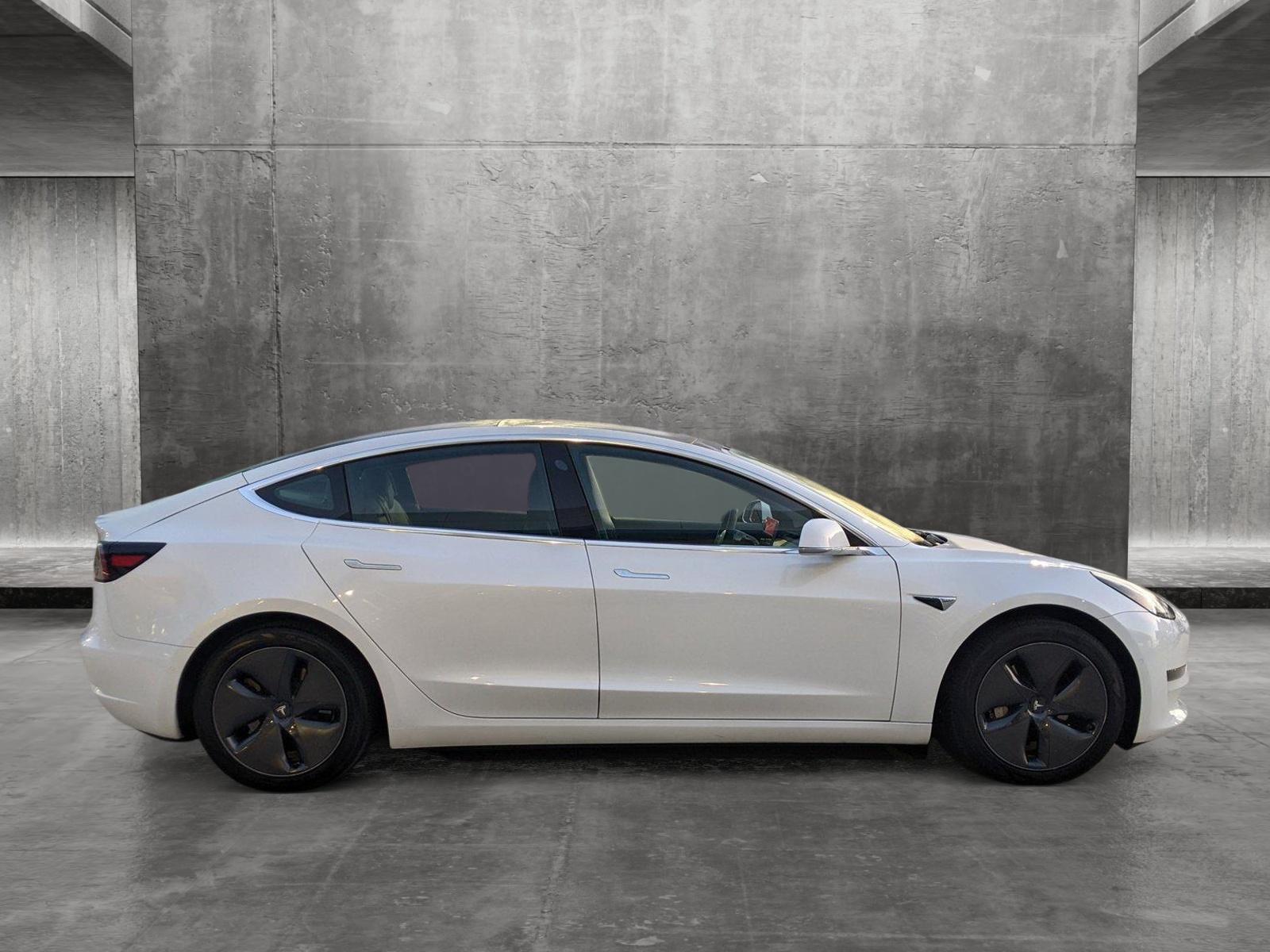 2020 Tesla Model 3 Vehicle Photo in PEMBROKE PINES, FL 33024-6534