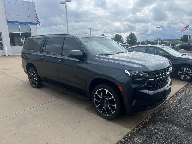 2021 Chevrolet Suburban Vehicle Photo in MIDDLETON, WI 53562-1492