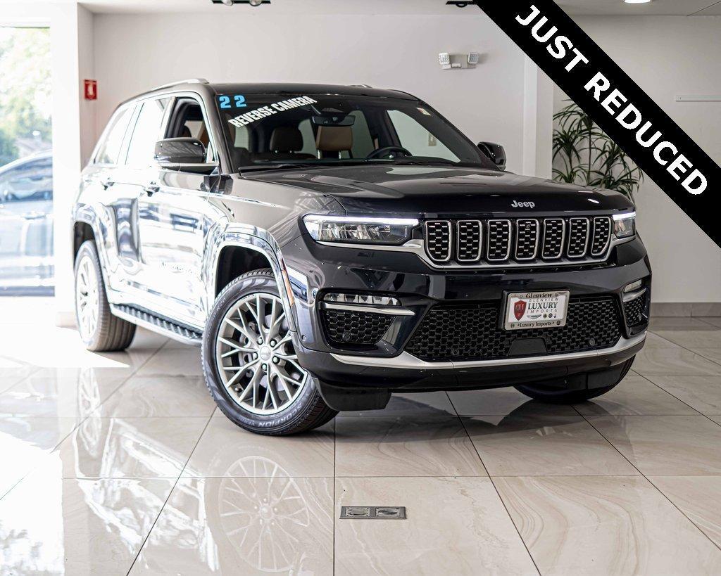 2022 Jeep Grand Cherokee 4xe Vehicle Photo in Saint Charles, IL 60174