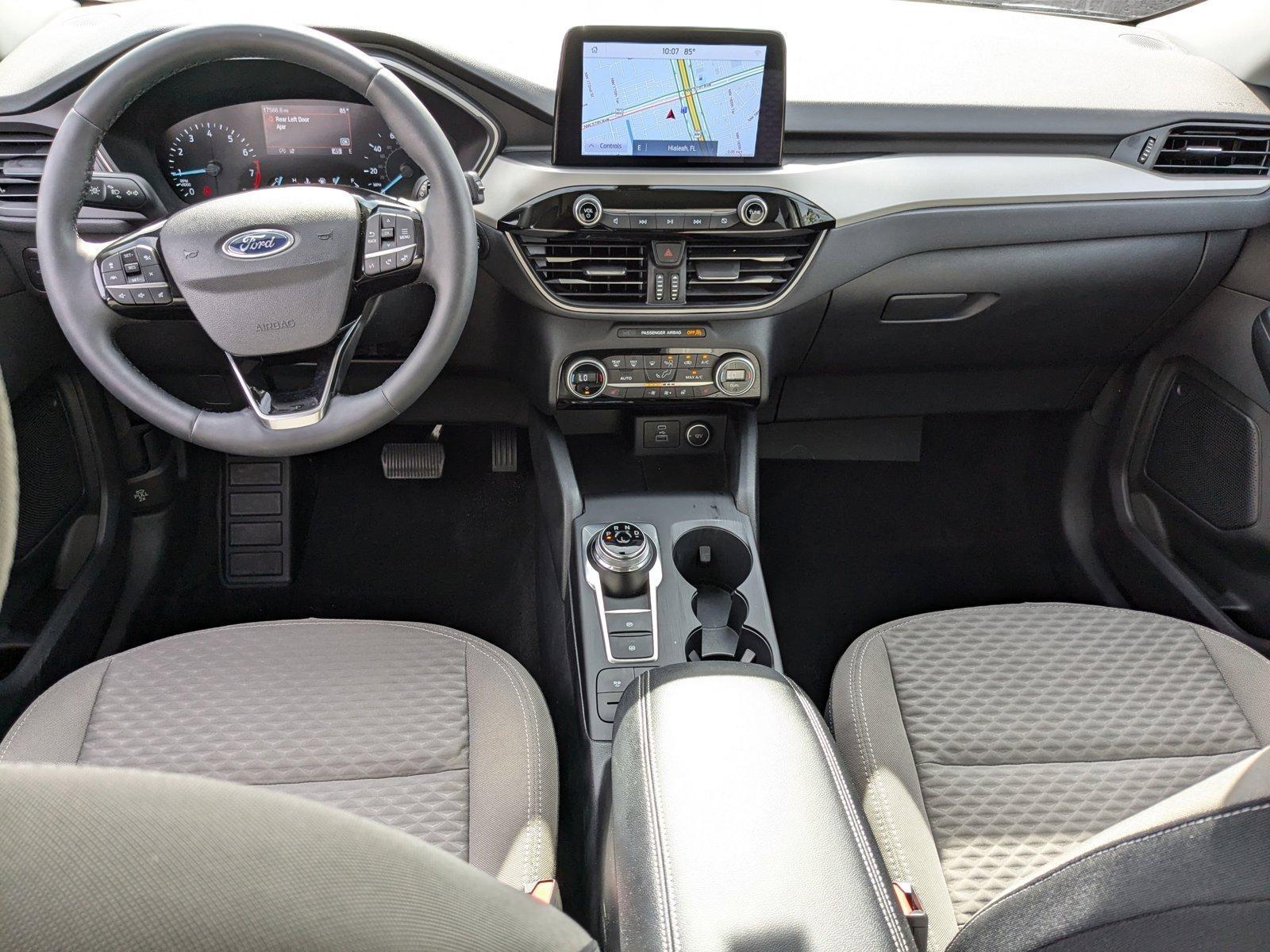 2021 Ford Escape Vehicle Photo in Miami, FL 33015