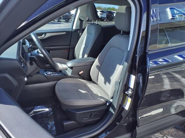 2021 Ford Escape Vehicle Photo in Saint Charles, IL 60174