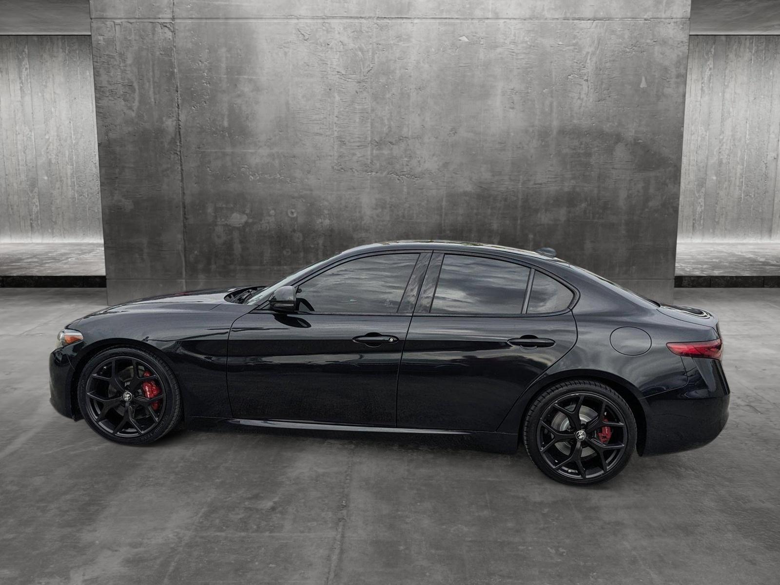 2019 Alfa Romeo Giulia Vehicle Photo in MIAMI, FL 33172-3015