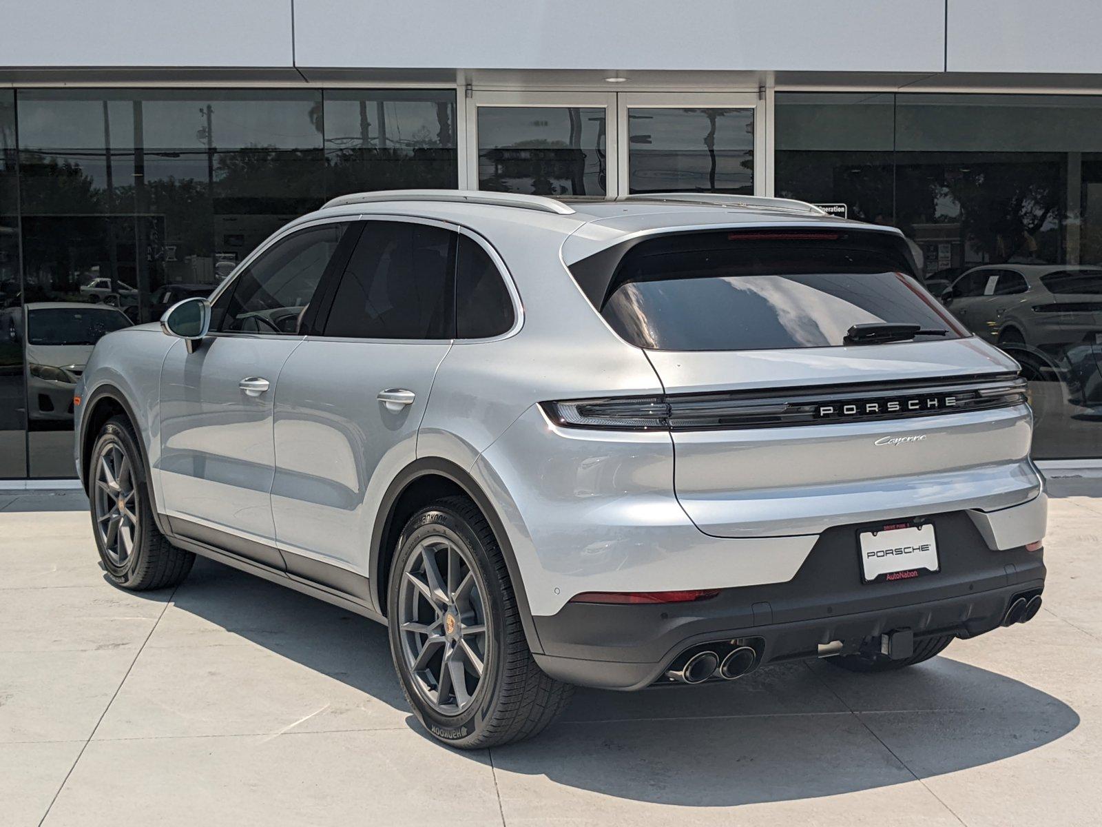 2024 Porsche Cayenne Vehicle Photo in Maitland, FL 32751