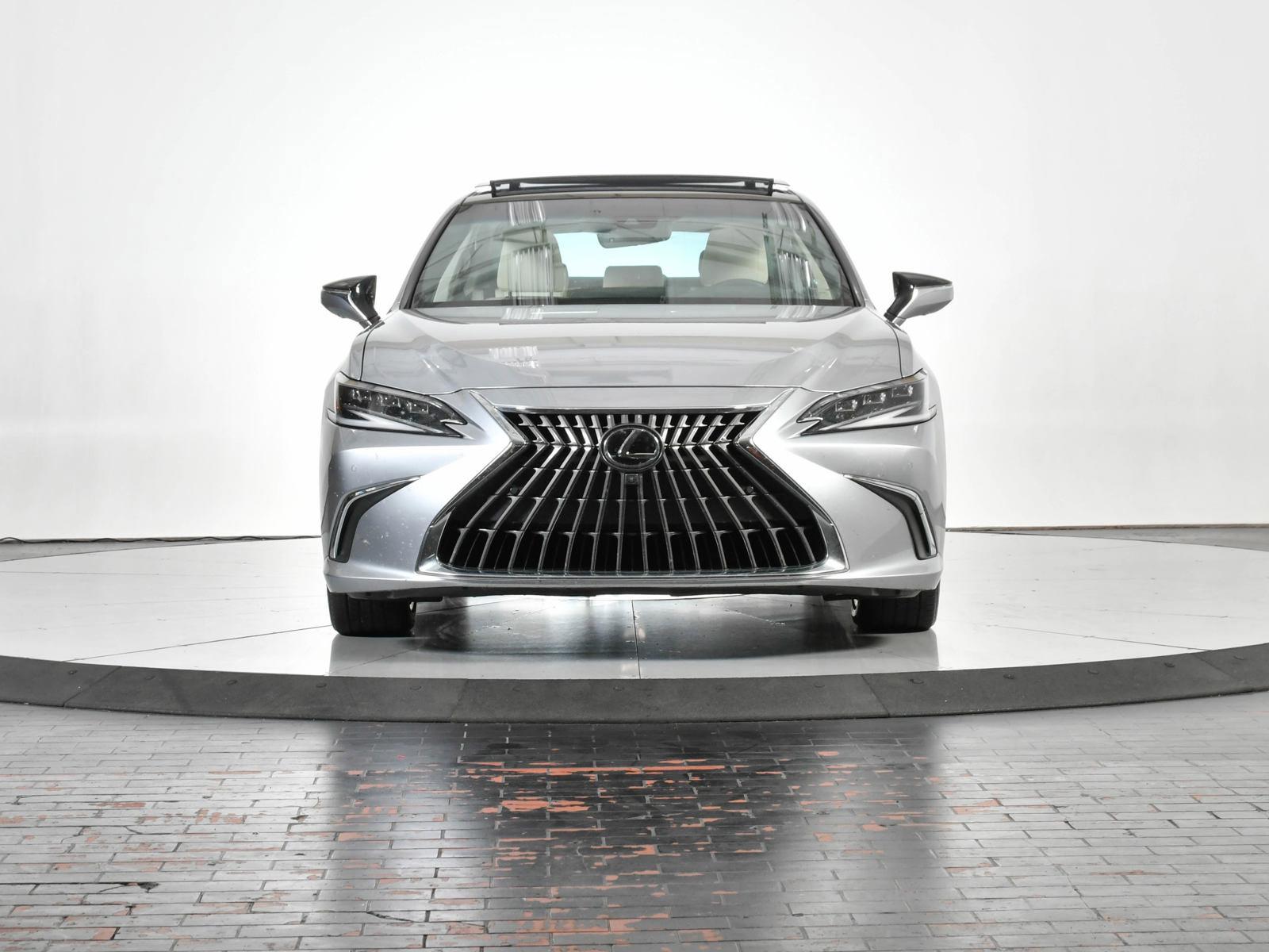 2022 Lexus ES 350 Vehicle Photo in DALLAS, TX 75235