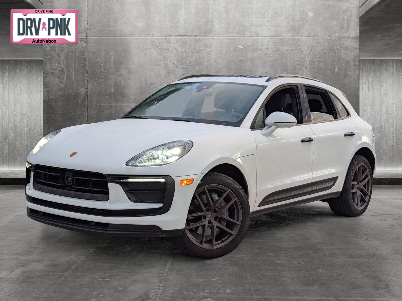 2022 Porsche Macan Vehicle Photo in Pembroke Pines , FL 33027