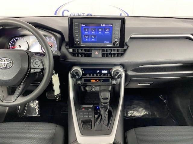 2021 Toyota RAV4 Vehicle Photo in BROCKTON, MA 02301-7113