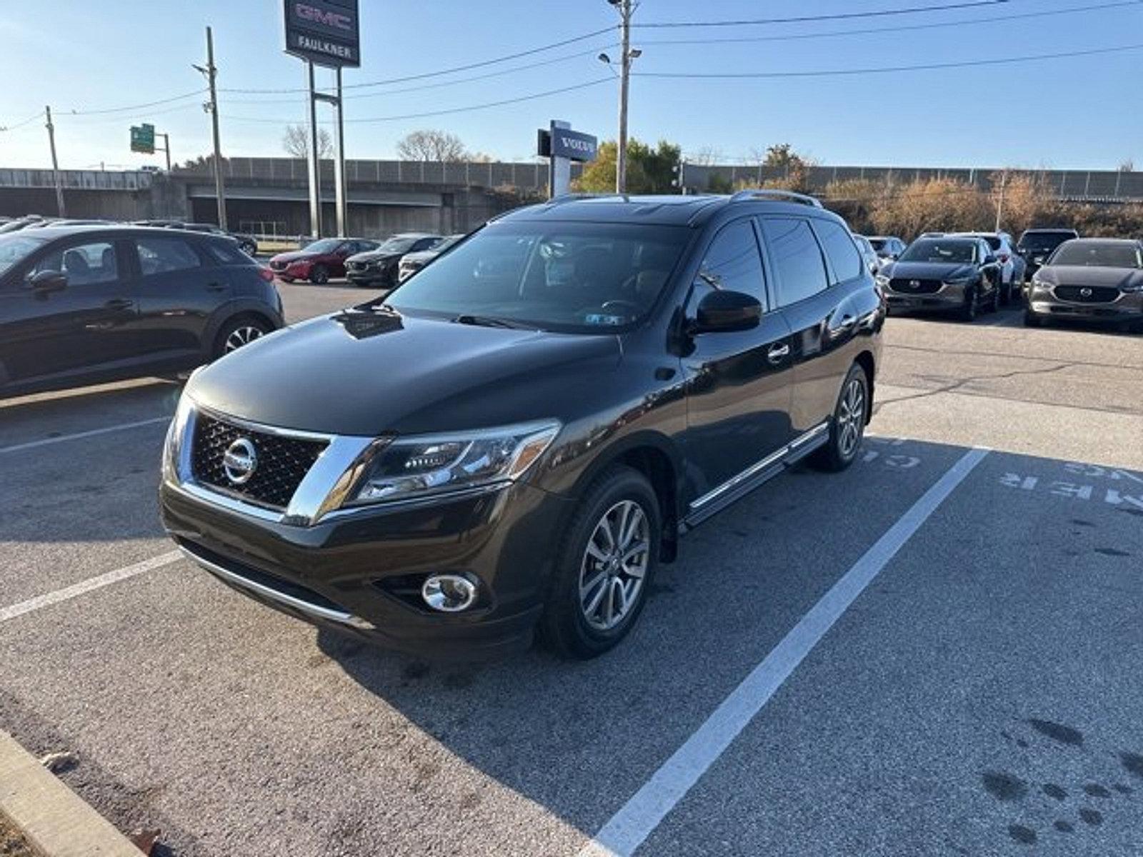 2016 Nissan Pathfinder Vehicle Photo in Trevose, PA 19053