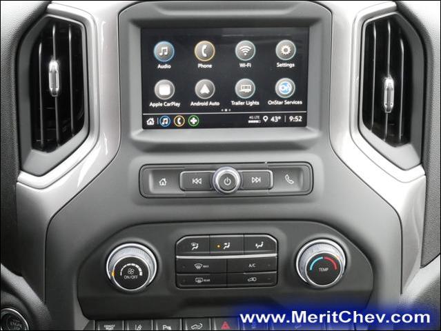 2025 Chevrolet Silverado 2500 HD Vehicle Photo in MAPLEWOOD, MN 55119-4794