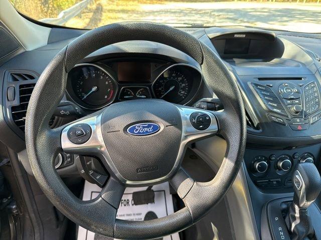 2016 Ford Escape Vehicle Photo in MEDINA, OH 44256-9631