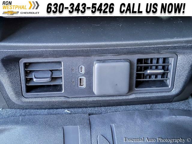 2025 Chevrolet Silverado 1500 Vehicle Photo in AURORA, IL 60503-9326