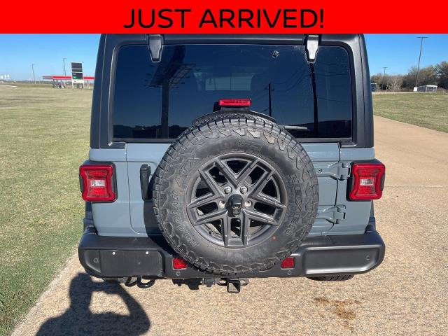 2024 Jeep Wrangler Vehicle Photo in Denison, TX 75020