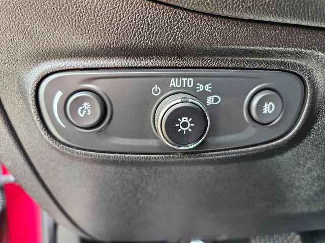 2021 Chevrolet Equinox Vehicle Photo in TWO RIVERS, WI 54241-1823