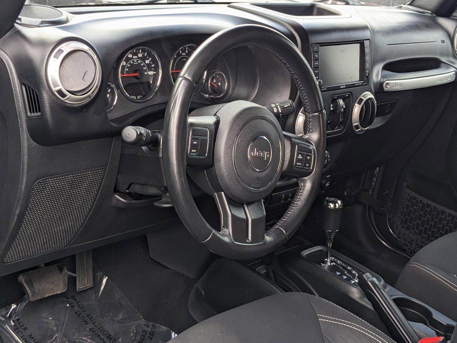 2018 Jeep Wrangler JK Unlimited Vehicle Photo in Tampa, FL 33614