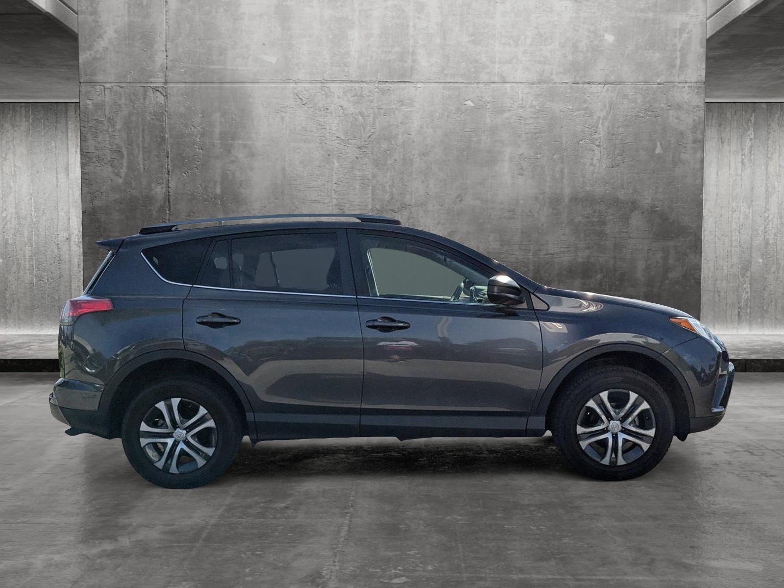 2018 Toyota RAV4 Vehicle Photo in Winter Park, FL 32792